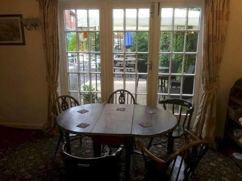 The Bear Inn Bridgnorth Esterno foto
